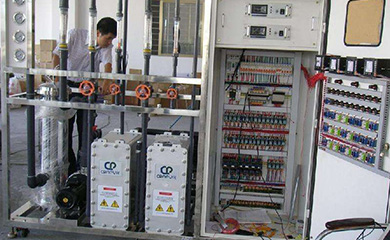 電子超純水設(shè)備出水水質(zhì)符合美國ASTM純水水質(zhì)標(biāo)準(zhǔn)、我國電子工業(yè)部電子級水質(zhì)技術(shù)標(biāo)準(zhǔn)(18MΩ.cm、15MΩ.cm、10MΩ.cm、2MΩ.cm、0.5MΩ.cm五級標(biāo)準(zhǔn))、我國電子工業(yè)部高純水水質(zhì)試行標(biāo)準(zhǔn)、美國半導(dǎo)體工業(yè)用純水指標(biāo)、日本集成電路水質(zhì)標(biāo)準(zhǔn)、國內(nèi)外大規(guī)模集成電路水質(zhì)標(biāo)準(zhǔn)。<br />
